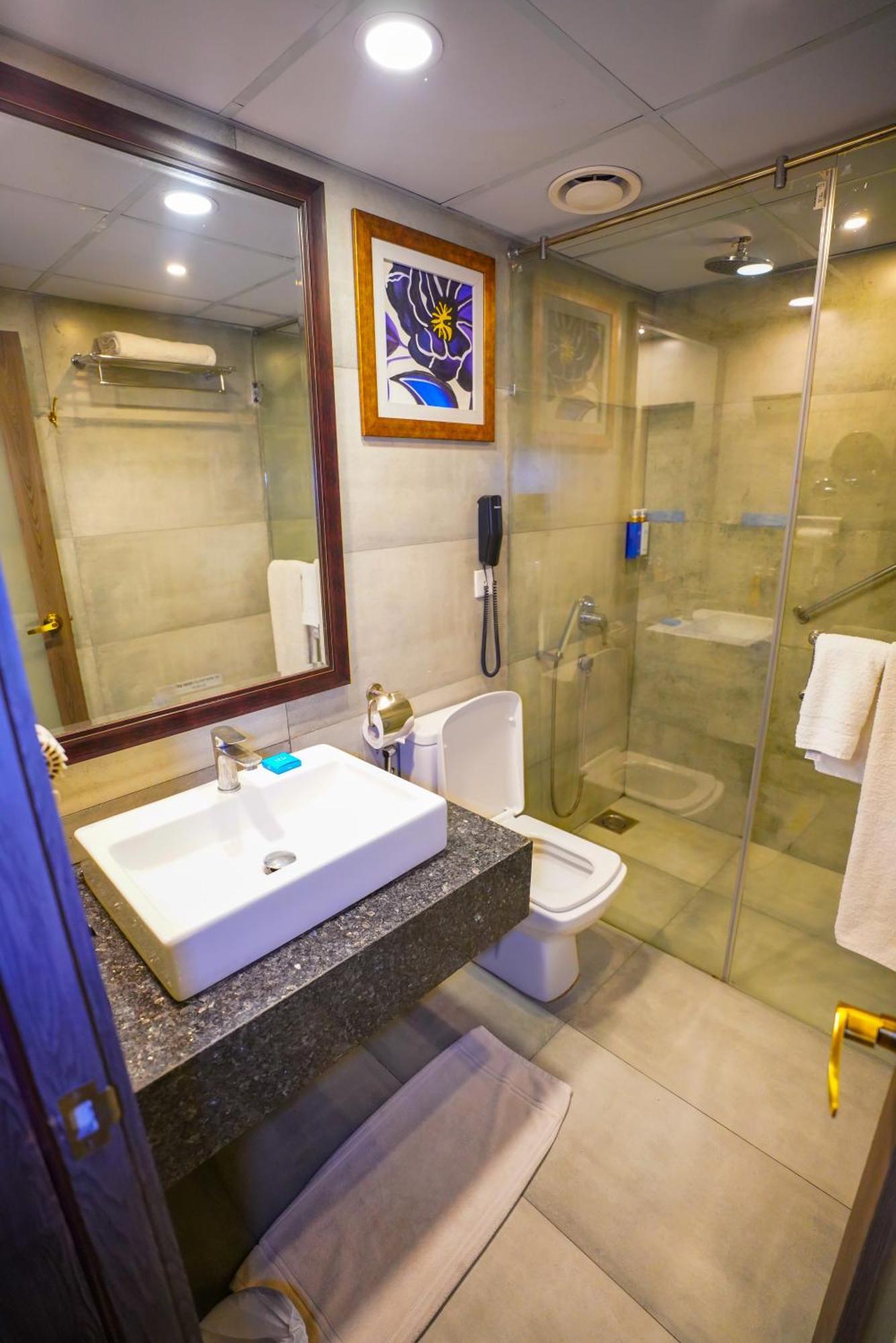 Ifq Hotel & Resort Islamabad Luaran gambar